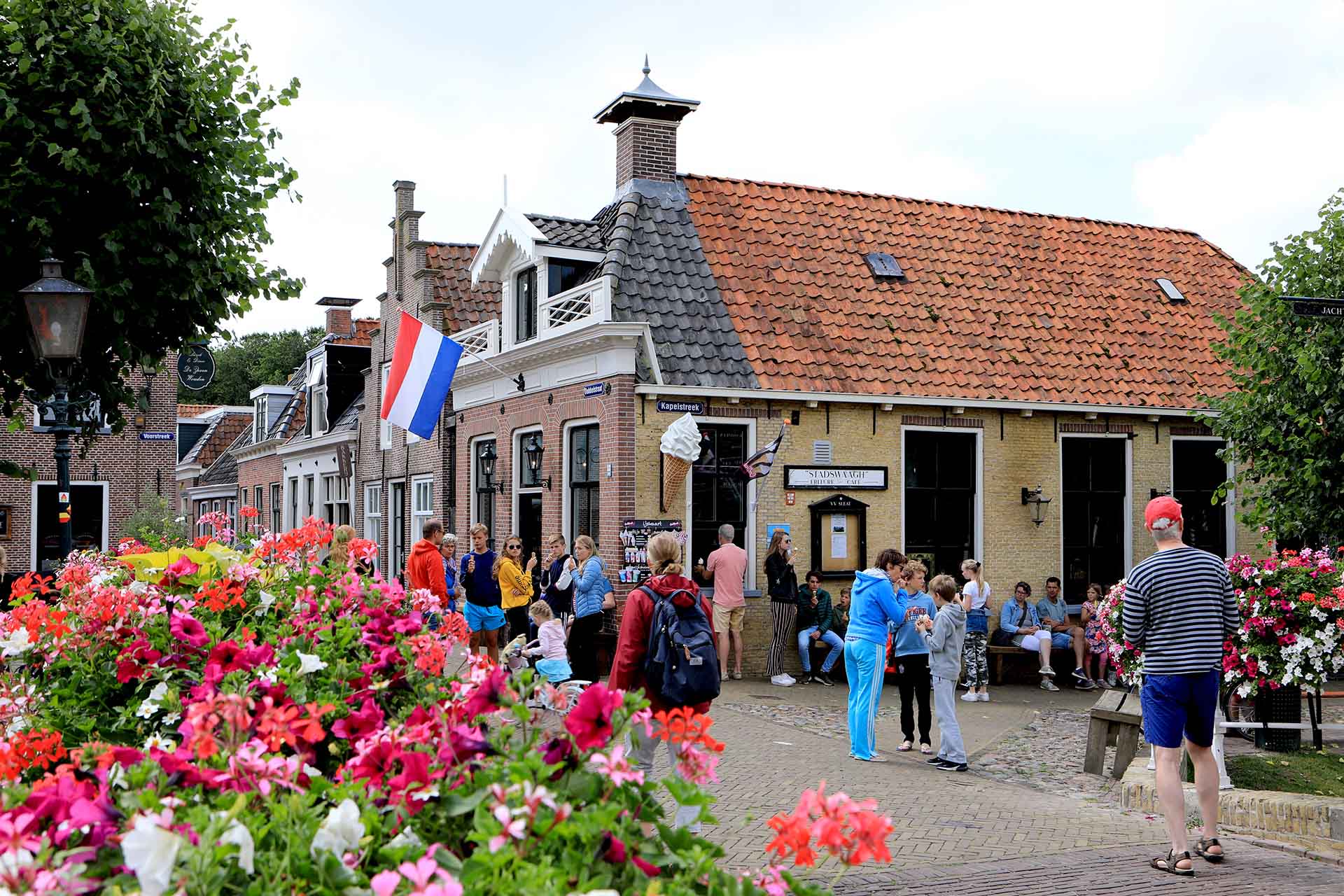 Sloten bij de brug en cafetaria1 sloten kleinste stad elf steden