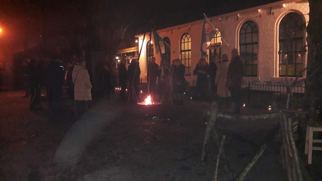 Verhalenavond op sfeervolle Brink