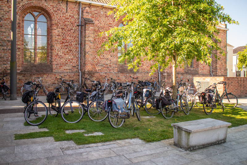 Fietstocht langs zes kerken vanuit Workum